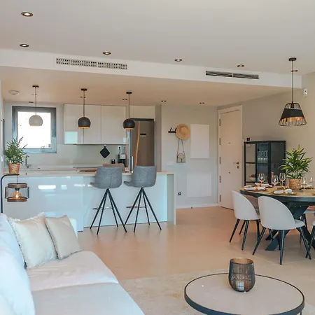 Apartman Stunning Modern In Middel Views Higueron Fuengirola